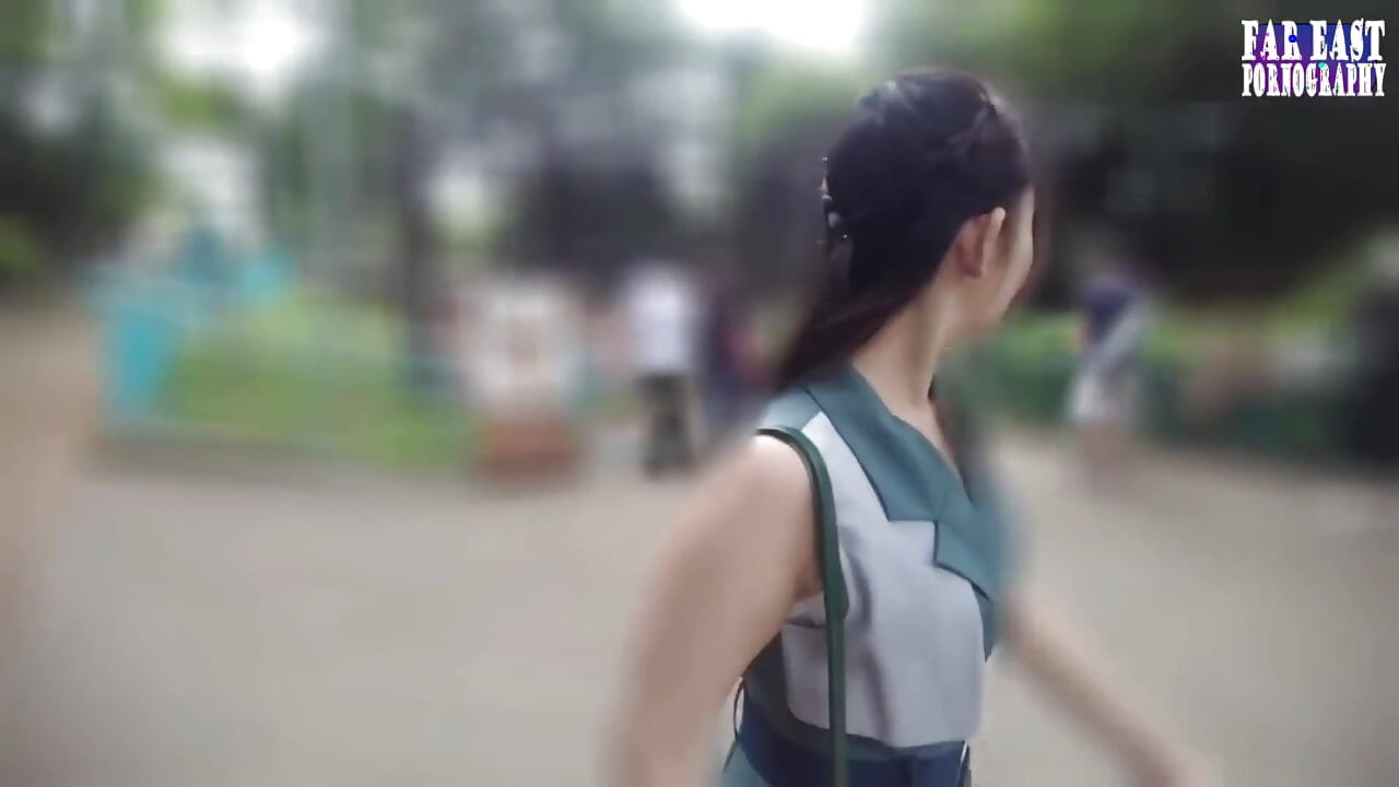 Cream-kiss Stroll with a Mouthful Tease Savoring Every Warm Swirl Phase.1