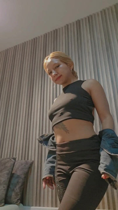 I like a little danger and you look like it