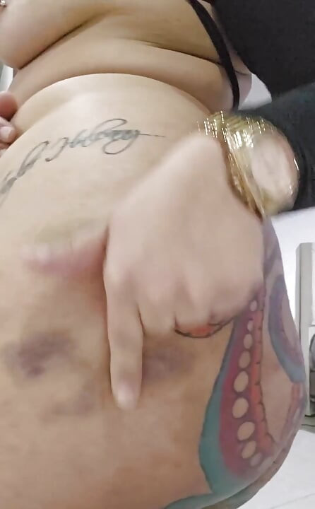 Venezuelan Big Ass Debuts in Argentina