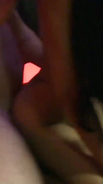 Asiatin doggy gefickt | Clip 1
