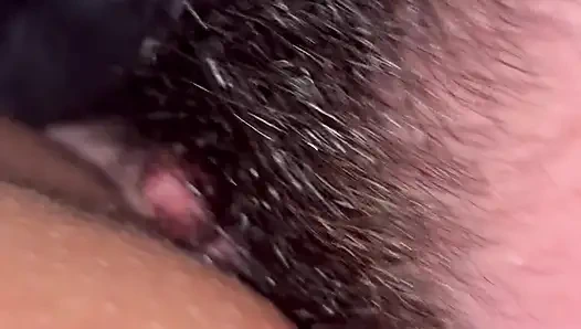 Orgasme intens dan muncrat