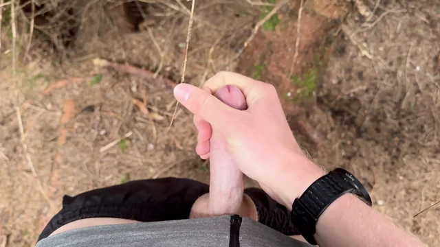 Jerkin’ in the forest during a hike