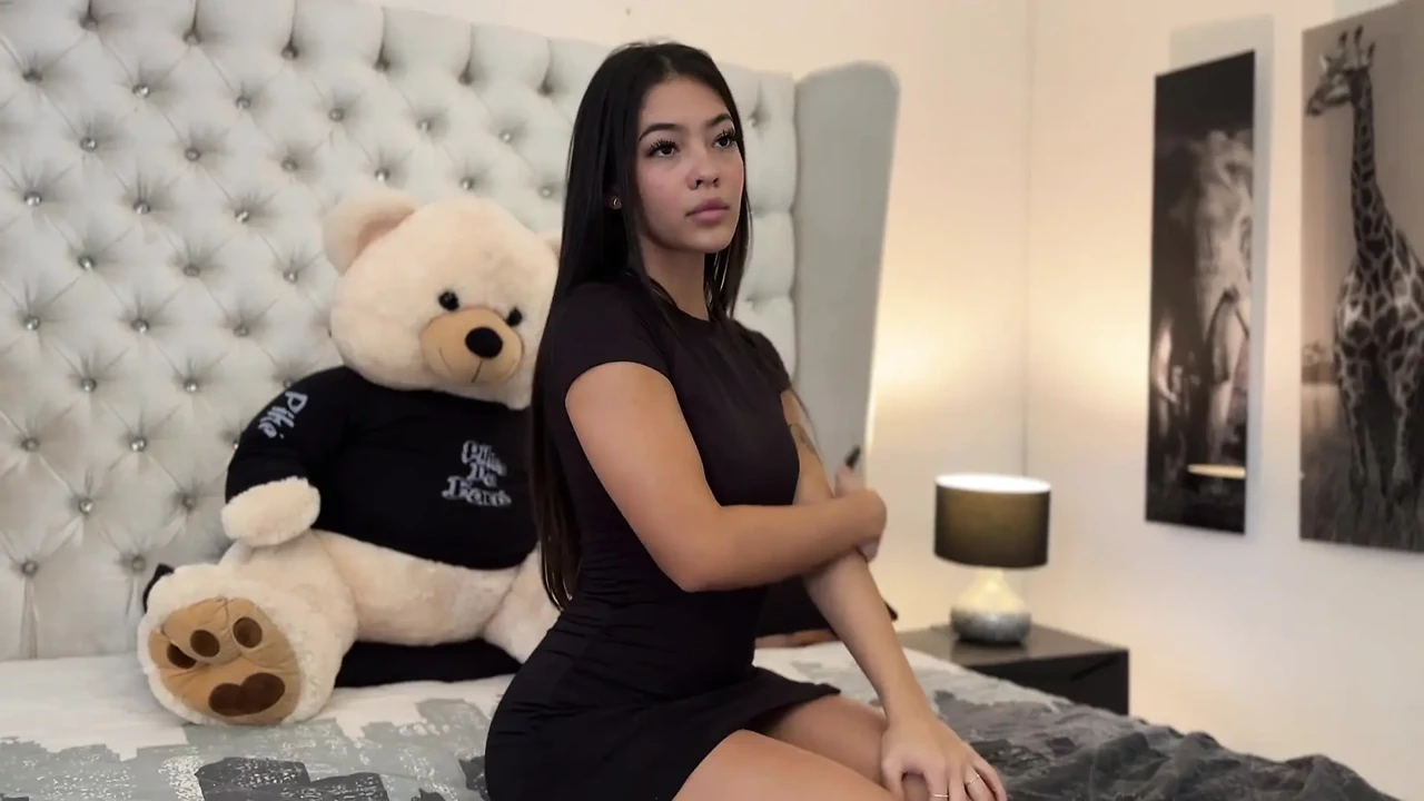 打破Annacherry的完美圆屁股！肛门