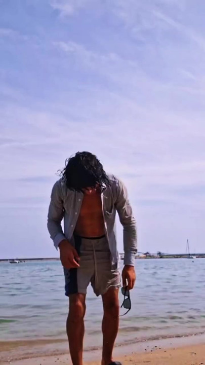 Ben playa yürüyüşünde..... düzenlemek