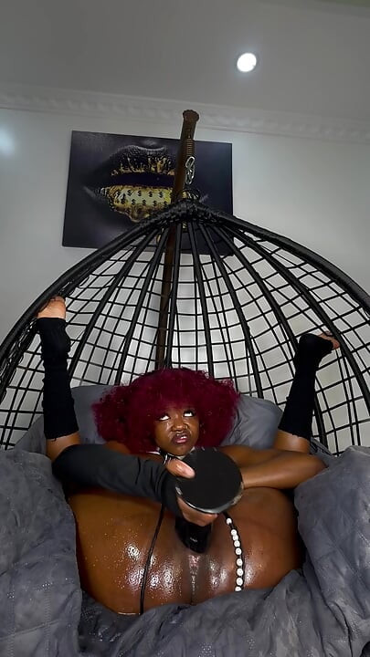 Le fisting des godes sera certainement la fin de moi