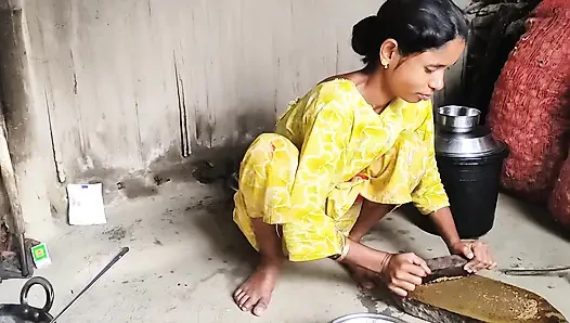 "Sıcak Köy 🔥 Hayatı Anları | Hintli köy kızının orijinal titreşim videosu!