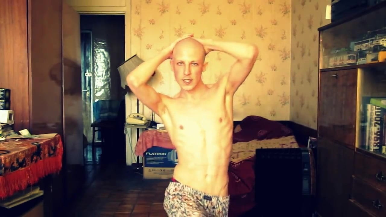 TWINK IS ALWAYS HUNGRY FOR RAW COCK