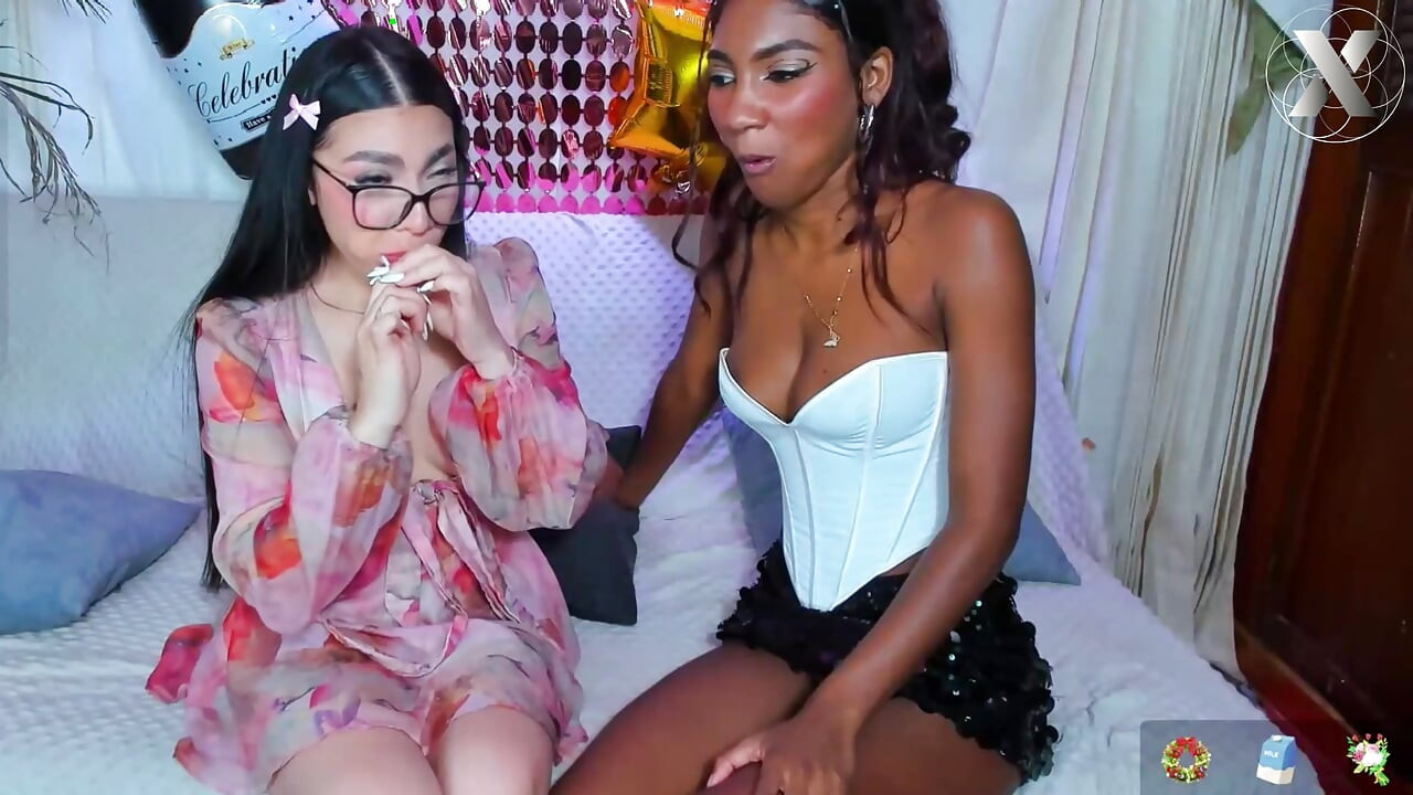 Flavored Lesbian Licking: I Smear Honey on Her Tight Pussy