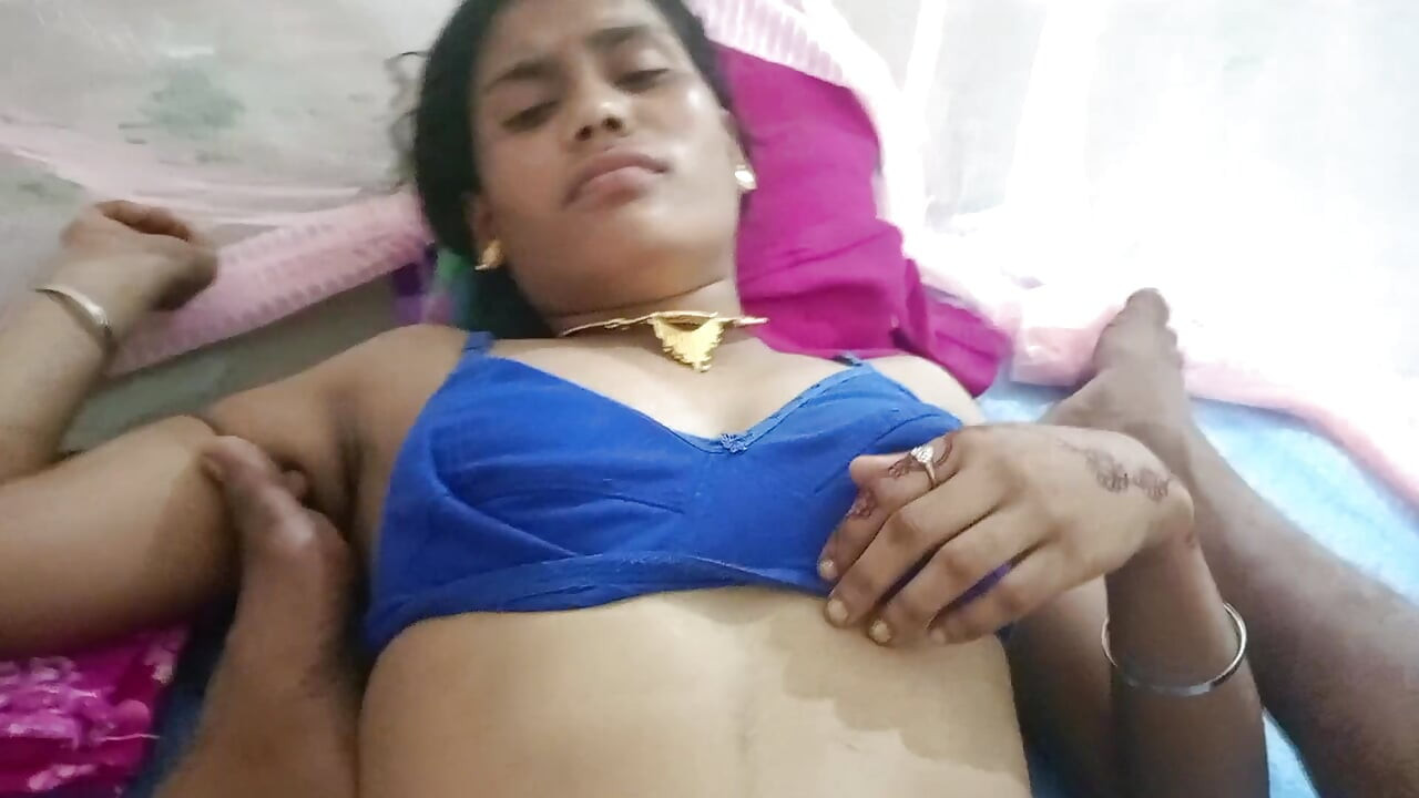 Natural Desi bhabhi sex