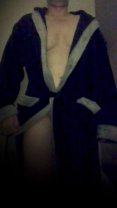 BonBon strip tease