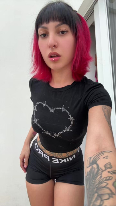 Big ass energy incoming! Cute tattooed teen just for you