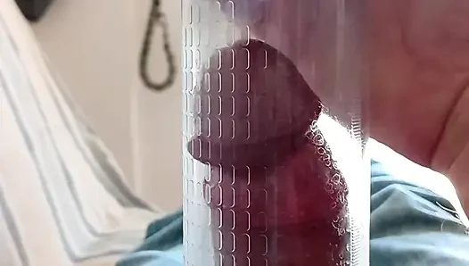 Penisimi pompalıyorum