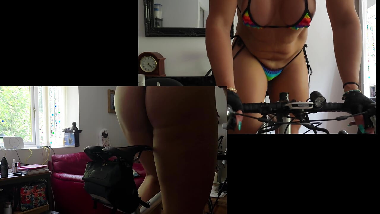 Micro Bikini Hiit सत्र