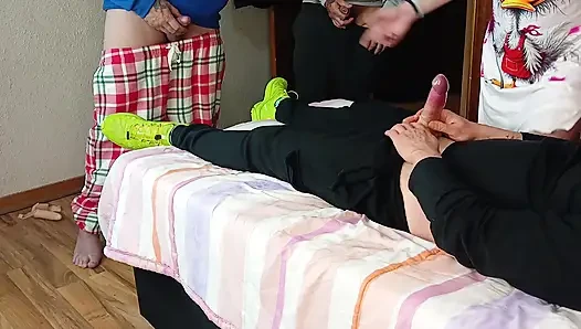 развлечение в спальне