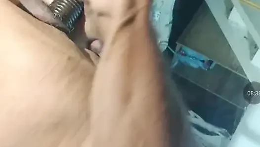 Enak juga jilat memeknya lagi