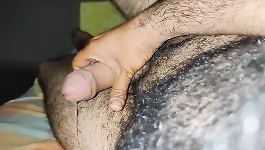 Kıllı kalın yarak çok süt boşaltıyor.