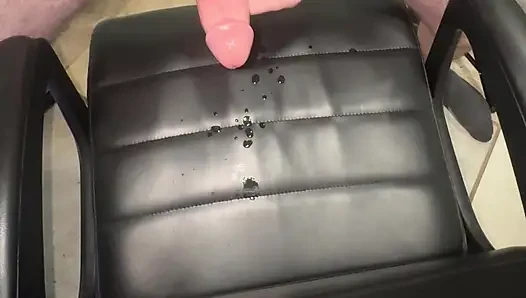 POV your waiting for a facial from my bwc