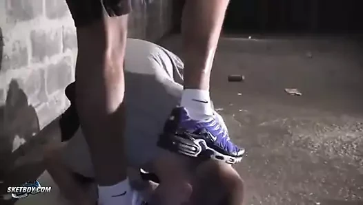 Fred Sneaker'ın.
