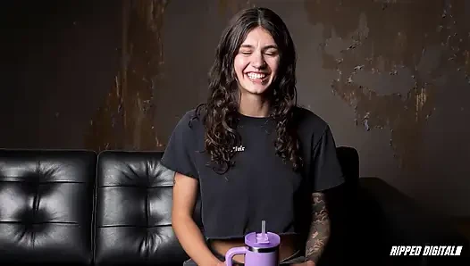 Ramona vixen dientot habis-habisan sampai mengerang keenakan