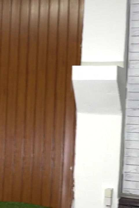 مطلق النار الحاد بواسطة Got2Pee حيث تأتي الفتيات للتبول