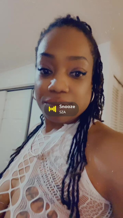 QUEENIE & SOSA