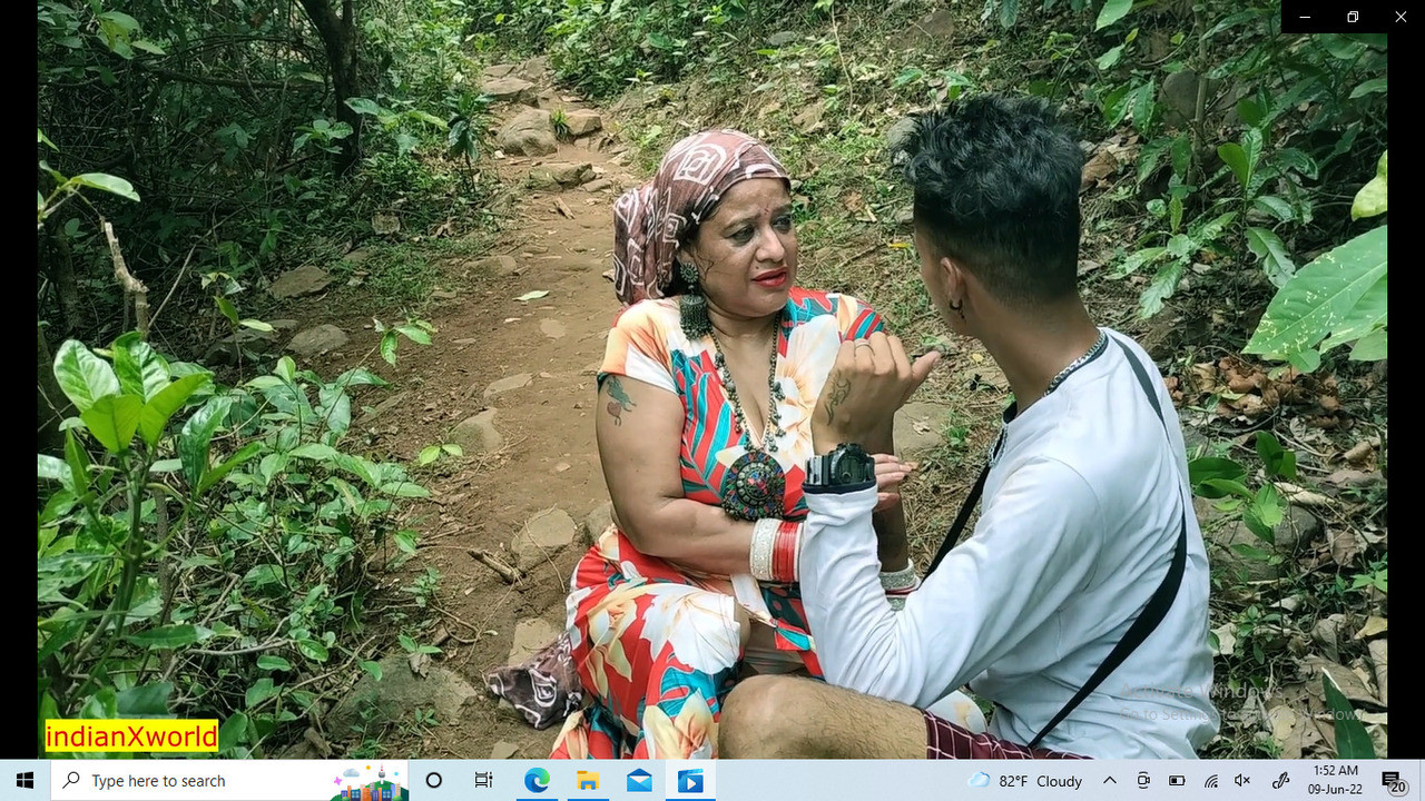 Bhartiy ht xxx vebsirij seks! amir kishor larke ke sath desi aadivasi larki ki chudaee!