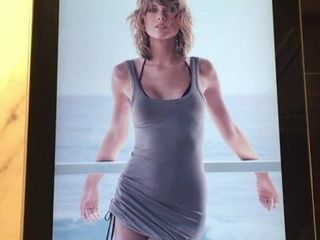 Taylor Swift - cum hołd 1