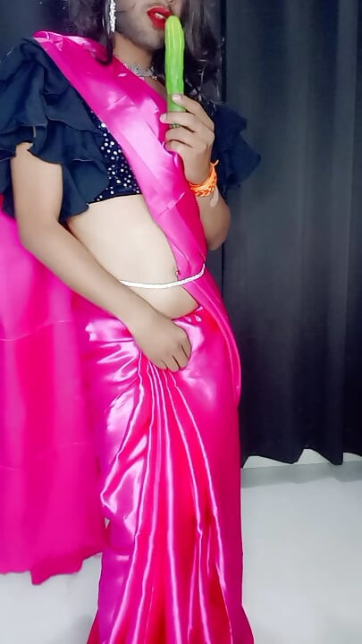 मेरी खूबसूरत हॉट तैलीय गांड और मेरा लंबा लंड