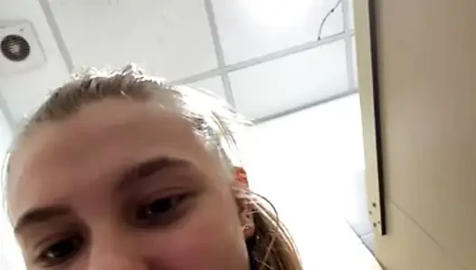 Extreme public sex: cock and pussy about to cum with jucielussie