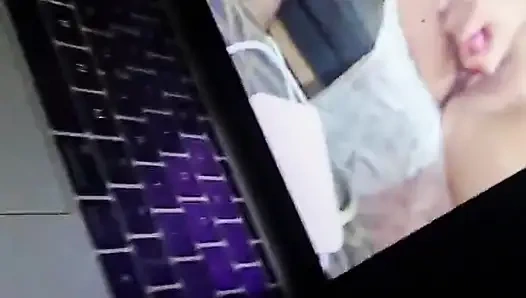 Öffentliche ficksession auf dem balkon während des sonnenaufgangs