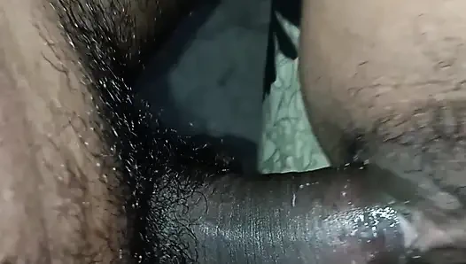 Desi mädchen ki thukai in stille