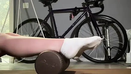 trouble-free bitch is training in the gym to pick up a new guy to fuck for the night, everyone fucked her here