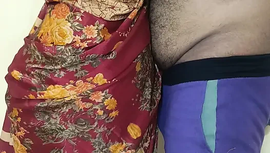 Red color saree cheating Housewife 1