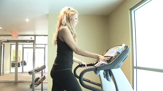 Babe gets fucked in the ass after workout session!