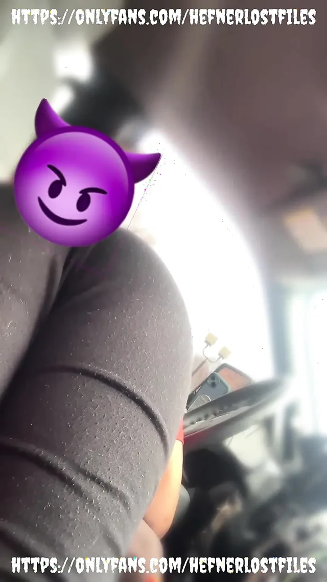 Asmr Cum on Big Lips