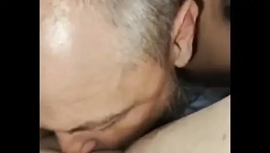 Домашнее видео, большая киска