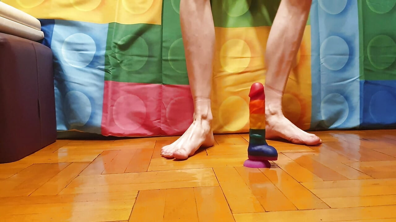 Sasha Earth foot fetish and masturbation