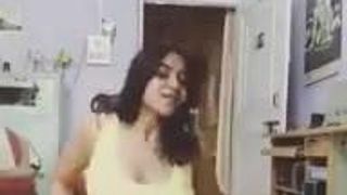 sexy girl dancing in her room 2.mp4