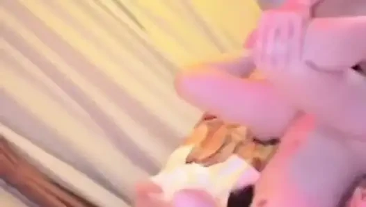 Büyük yaraklı adam, 10 dakika sonra. Otel 3p, doğrudan harekete geç!