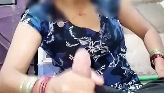 Kayınbiraderi penisinin elinden su çıktı, desi seksi video, seksi video, seks videosu.
