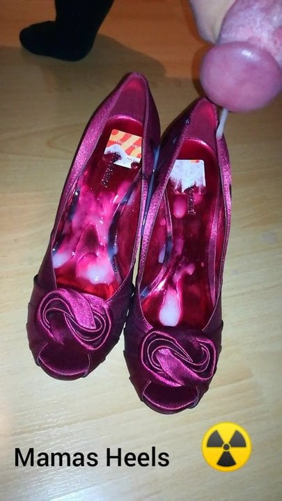 Cumming step mom's heels