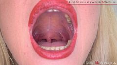 Vidéo de fétichisme de la bouche avec Sarah - examen dentaire et de la bouche