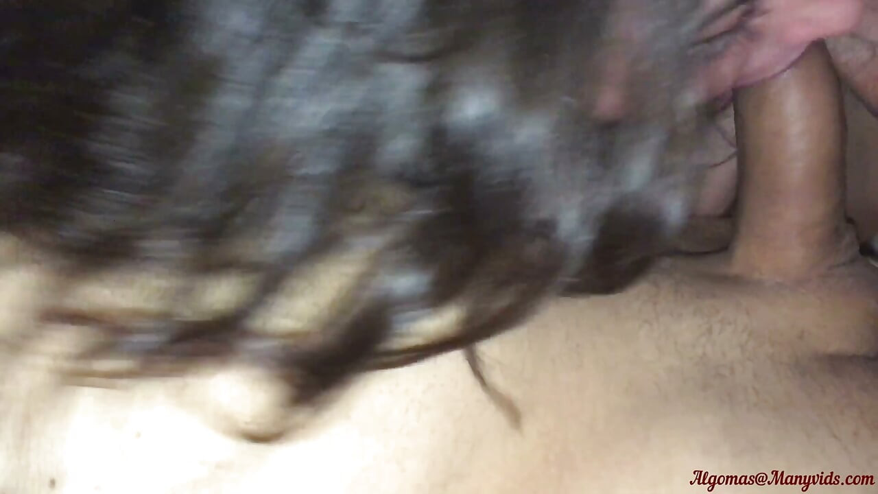 三人性爱派对在我紧致的屁股.Pov 双桶口交