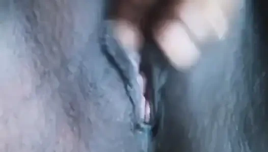 Celana dalam warna putih berkilau ungu potirukanda olu sangat la erukan vangada okuratuku