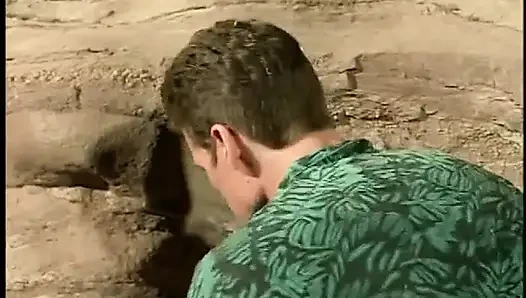 Deserted beach witnesses hot fucking action with a pretty blonde