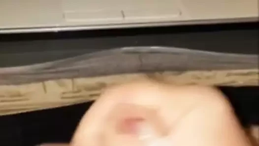 arkadaşım cums üzerinde benim karısı