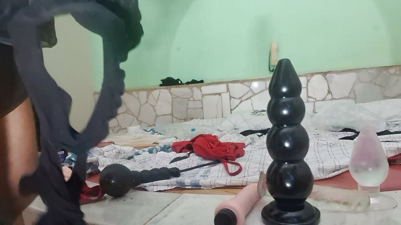 Amateur anal dildos uncut video