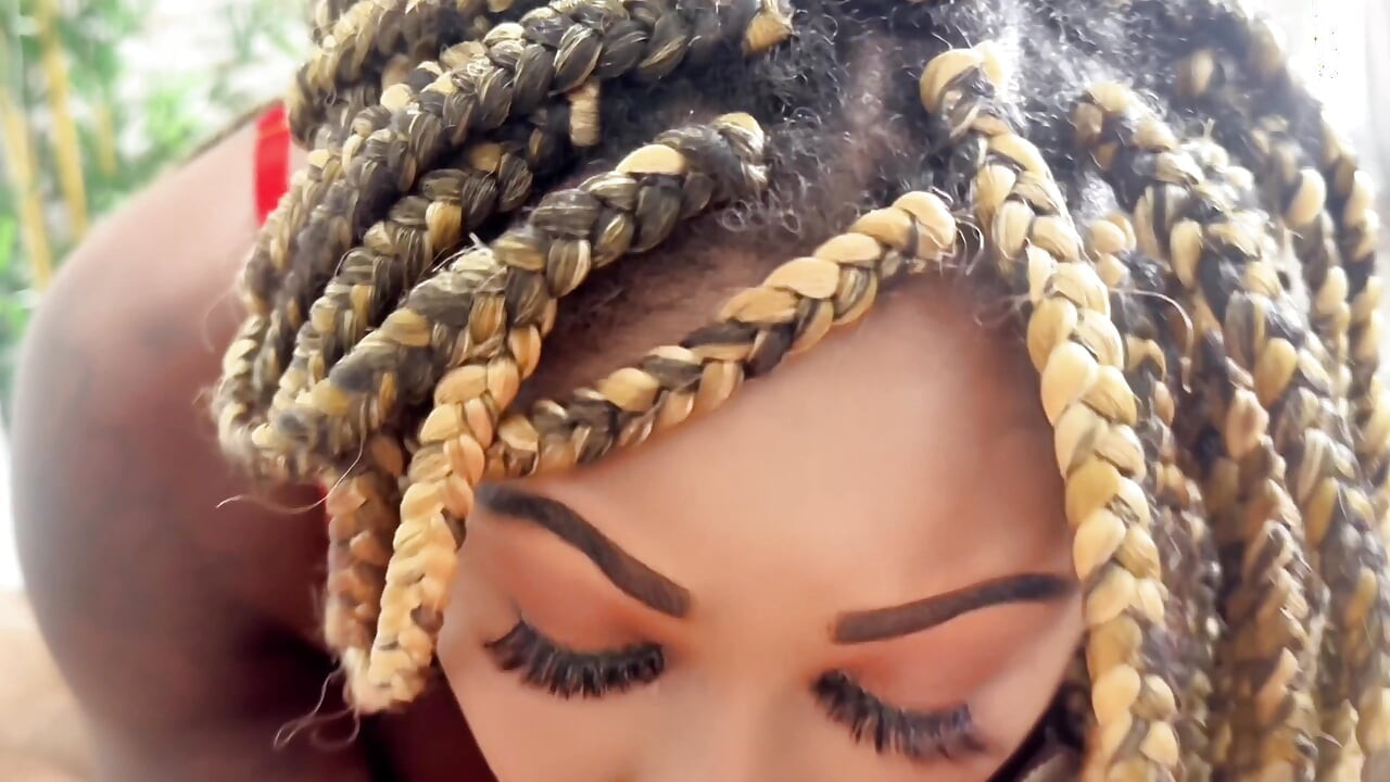 Ebony Kotě POV kouření kompilace