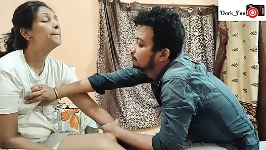 SERVEY KARNE AAKE GHAR PE AAKELI LARKI KO CHOD DALA