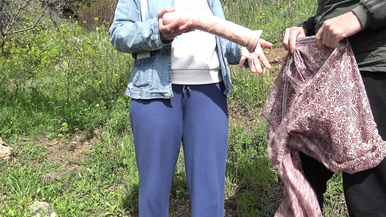 This saudi arab woman is crazy!!!! She buys a dirty used dildo to fuck her pussy.